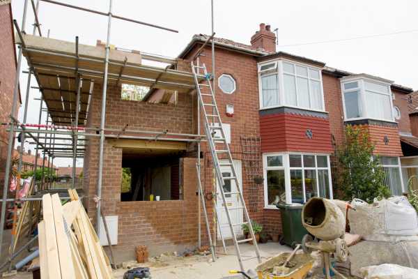 How Do Construction Methods Affect Party Wall Requirements? A Homeowner’s Guide 4 Frequently Asked Questions Crawley