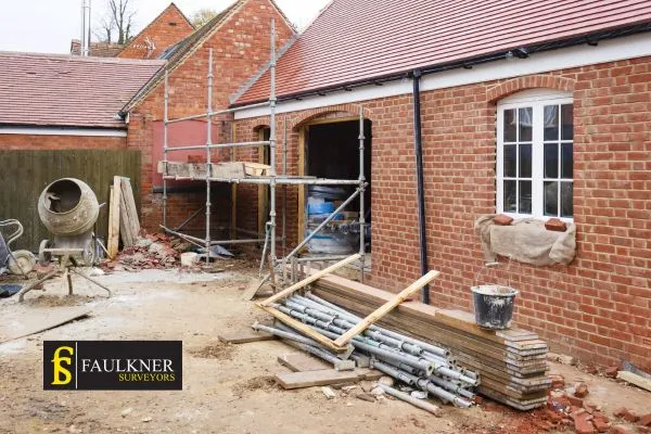 What is the minimum distance between 2 houses? 2 Distance Between Two Houses : Party Wall Surveyors Crawley