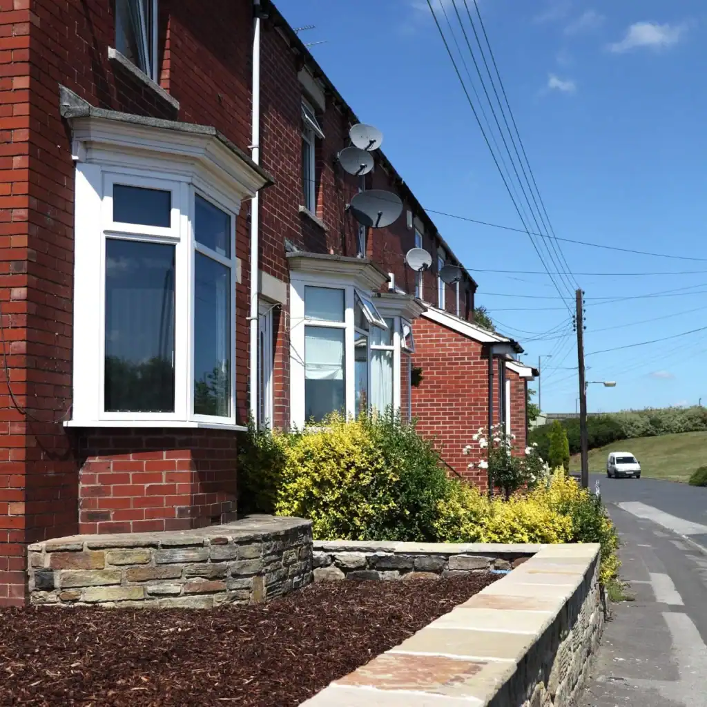 Can a Neighbour Remove Survey Stakes? 3 Min Critical Guide to Avoid Legal Issues 2 Faulkner Party Wall Surveyors Crawley : Can My Neighbour Remove Survey Skates